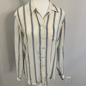 Equipment 100% Silk Blouse - Size Small - Perfect Condition